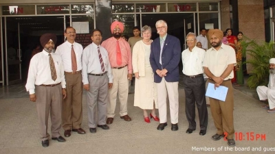  2004 - The IFHE president visits India